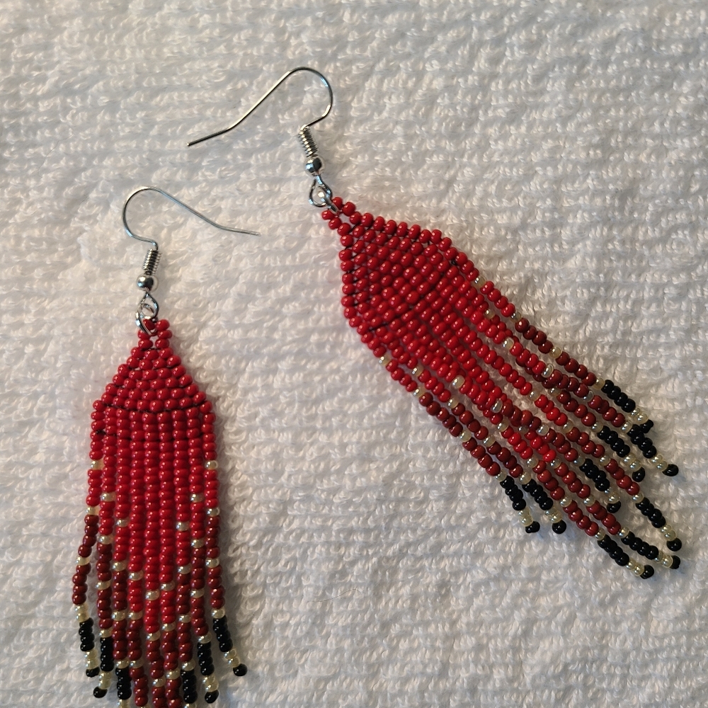 Beautful Red and Black Beaded Earrings